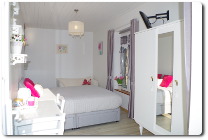 the guest room Summertime