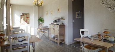 nos tables de petit déjeuner